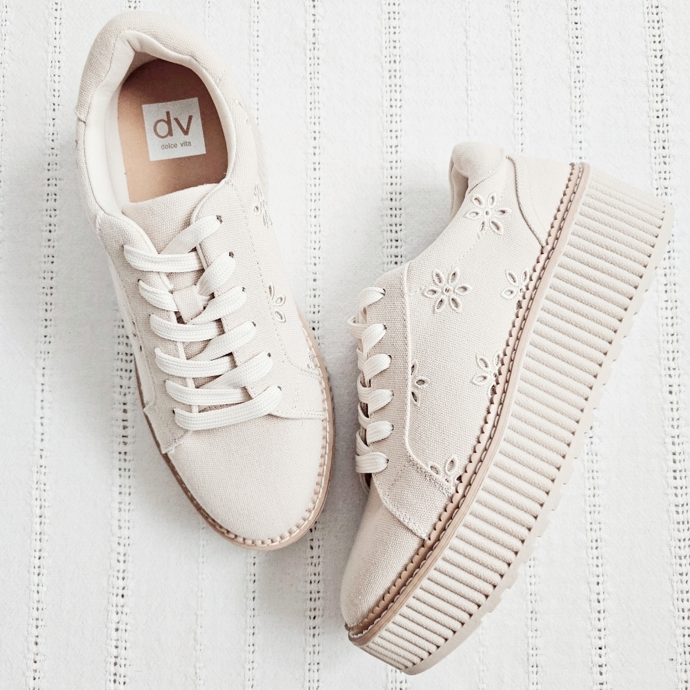 DV By Dolce Vita Canvas Eyelet Chunky Platform Lace Up Sneakers Shoes 8 Brin NEW